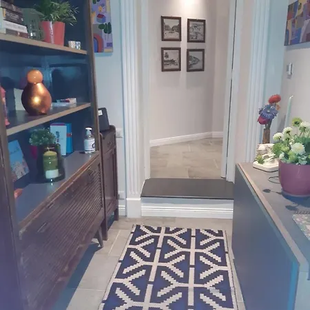 La Casa Di Flo Apartment *