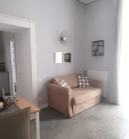 Daire La Casa Di Flo Napoli